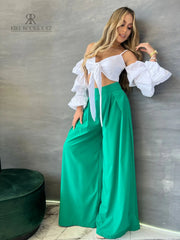 Pantalón palazzo color verde para mujer, ideal para un look moderno y distinguido.