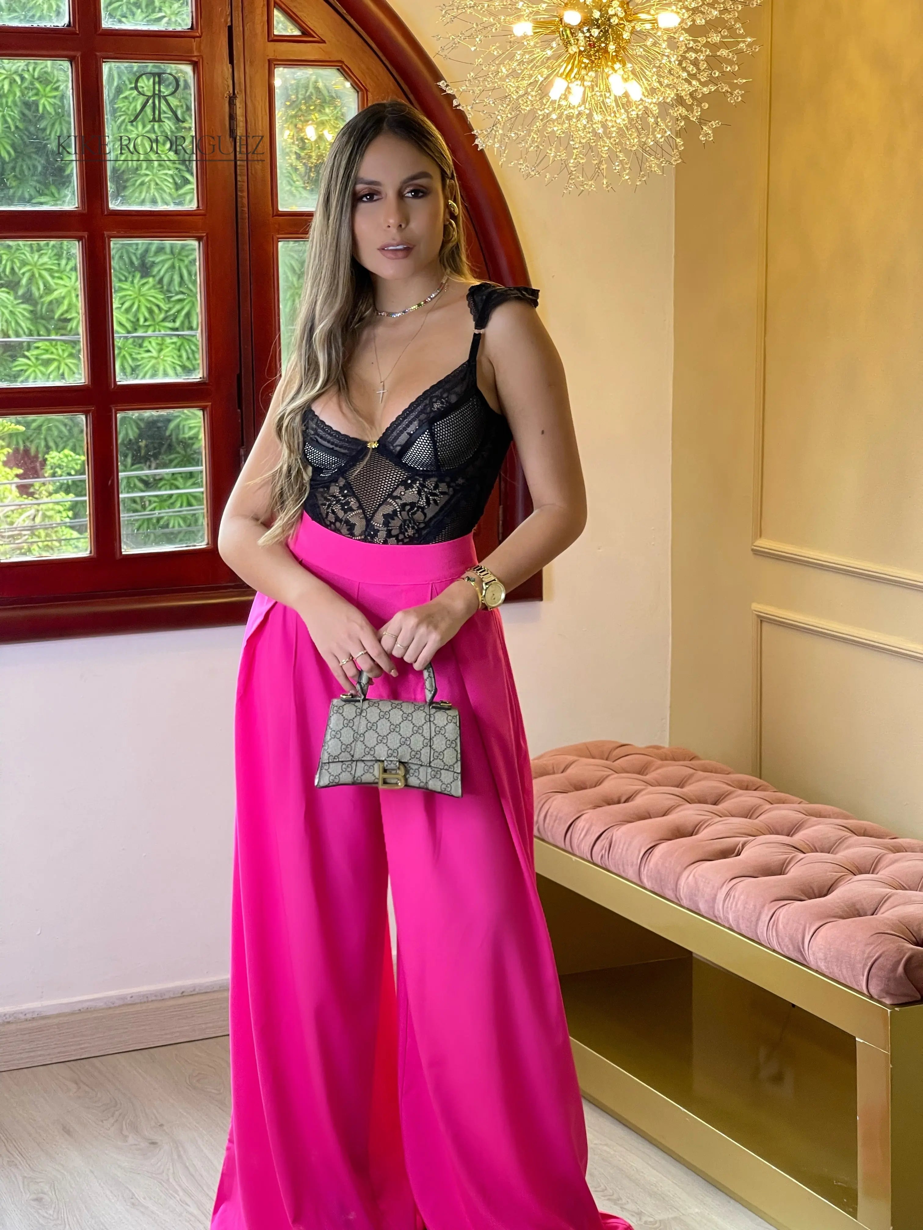 Outfit Pantalon Fucsia Ropa Rosa Fucsia Pantalones Palazzo Fucsia